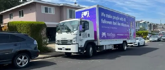 Movers WA - Roadway Moving's truck in Washington
