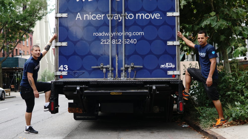5 things to consider when choosing a local moving company
