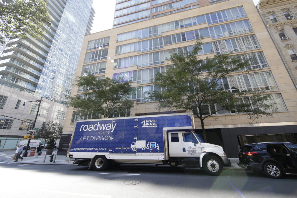 Things To Do When Moving With Professional Manhattan Moving Companies