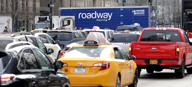 Crowded New Yokr is one of the most common reasons New Yorkers decide to move