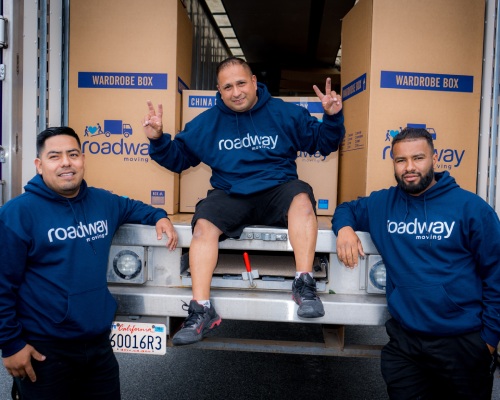 Roadway Moving crew during a San Francisco move